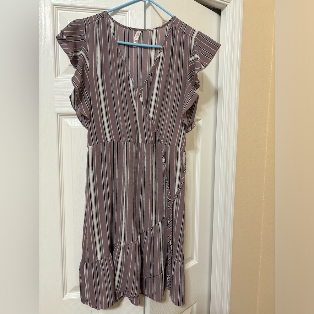 Small mauve dress - Picture 2 of 4
